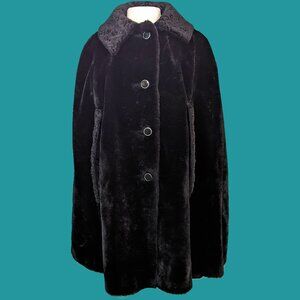 Vintage 1970's Black Faux Fur Cape Preowned